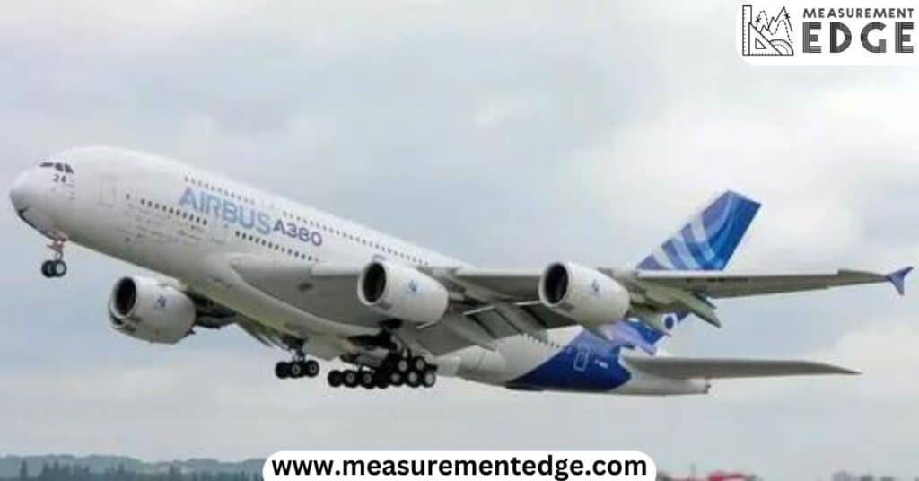 10  Things That Are 80 Feet (ft) Long Airbus A380